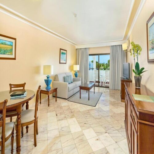 Ria Park Garden Hotel 6