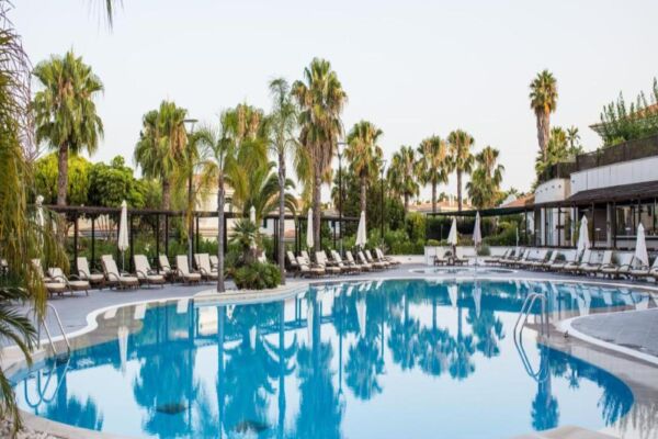 Wyndham Grand Hotel 1
