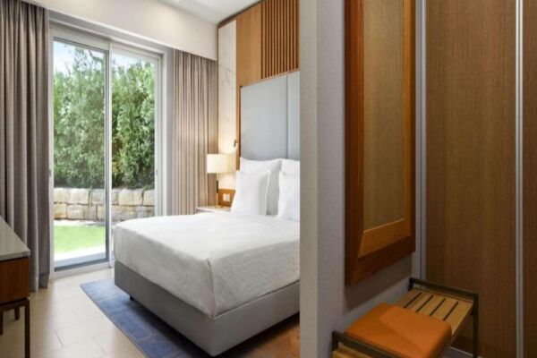 Wyndham Grand Hotel 3